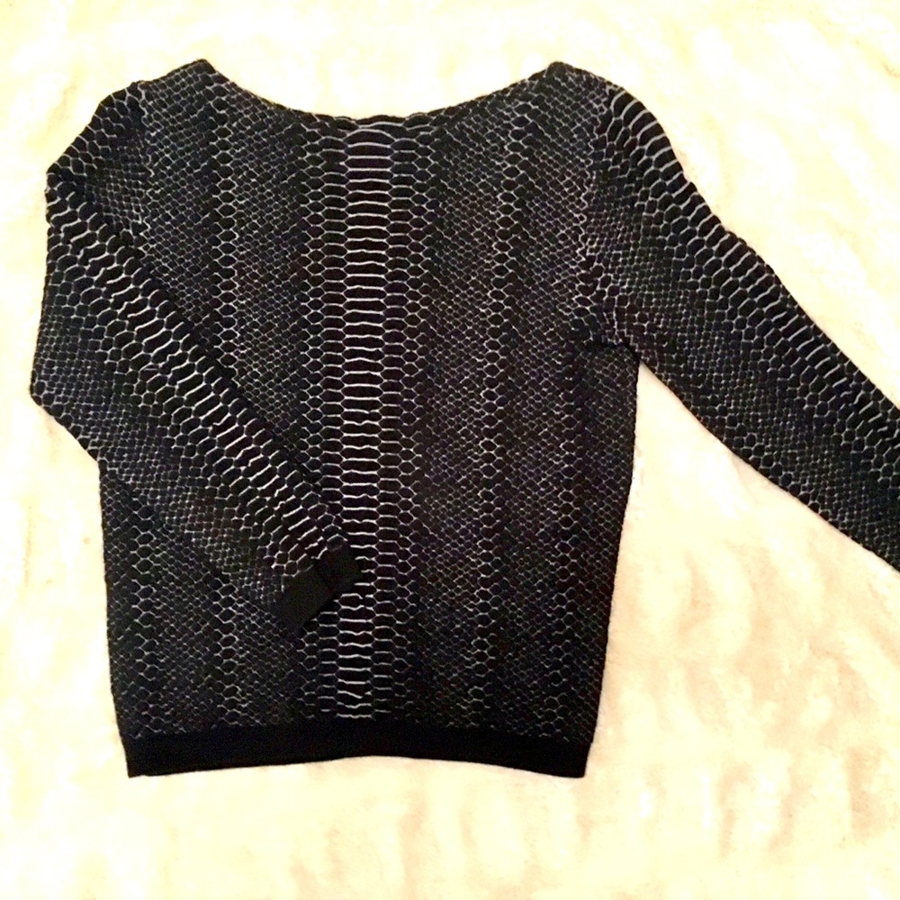 Vintage black snake print sweater